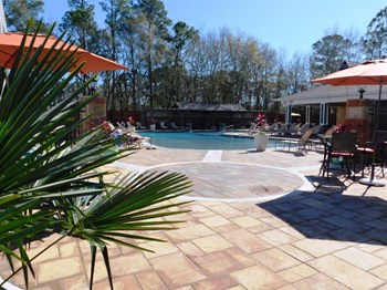 Pool Area at Reserve of Gulf Hills Apartment Homes, Ocean Springs, 39564